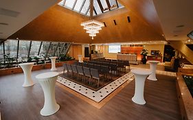 Radisson Blu Ridzene Hotel, Riga